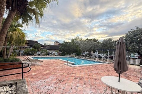 Condominio en venta en Miami, Florida, 2 dormitorios, 82.68 m2 № 2006077 - foto 24