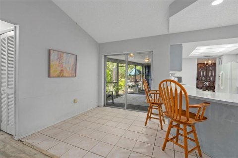 House in Spring Hill, Florida 3 bedrooms, 151.8 sq.m. № 2199104 - photo 10