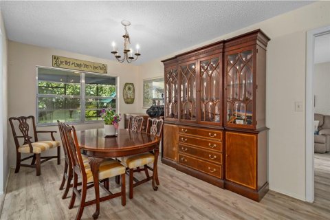House in Spring Hill, Florida 3 bedrooms, 151.8 sq.m. № 2199104 - photo 6