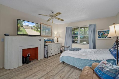 House in Spring Hill, Florida 3 bedrooms, 151.8 sq.m. № 2199104 - photo 21