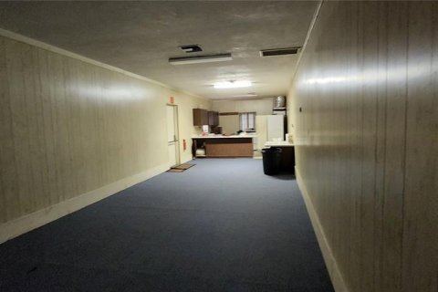 Propiedad comercial en alquiler en Newberry, Florida, 278.71 m2 № 1767103 - foto 3