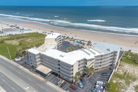 Copropriété à vendre à Daytona Beach, Floride: 3 pièces, 33.72 m2 № 1772234 - photo 1