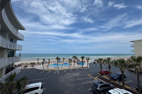 Copropriété à vendre à Daytona Beach, Floride: 3 pièces, 33.72 m2 № 1772234 - photo 22