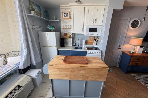 Copropriété à vendre à Daytona Beach, Floride: 3 pièces, 33.72 m2 № 1772234 - photo 15