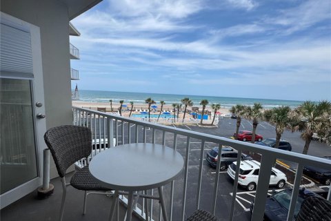 Copropriété à vendre à Daytona Beach, Floride: 3 pièces, 33.72 m2 № 1772234 - photo 3