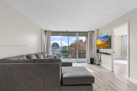 Condominio en venta en Oakland Park, Florida, 2 dormitorios, 90.58 m2 № 2029538 - foto 7