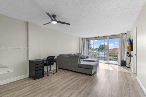 Condominio en venta en Oakland Park, Florida, 2 dormitorios, 90.58 m2 № 2029538 - foto 6