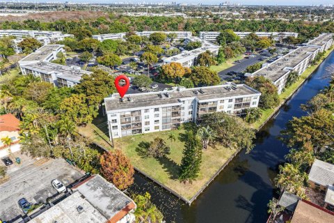 Condominio en venta en Oakland Park, Florida, 2 dormitorios, 90.58 m2 № 2029538 - foto 26