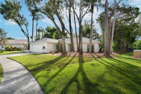 Villa ou maison à vendre à Sarasota, Floride: 4 chambres, 157 m2 № 1898884 - photo 2