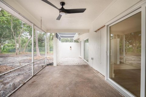 Villa ou maison à vendre à Sarasota, Floride: 4 chambres, 157 m2 № 1898884 - photo 25