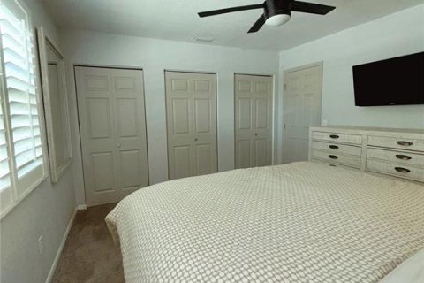 Villa ou maison à vendre à Saint Petersburg, Floride: 4 chambres, 171.68 m2 № 2149165 - photo 4