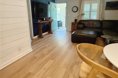 Villa ou maison à vendre à Saint Petersburg, Floride: 4 chambres, 171.68 m2 № 2149165 - photo 8