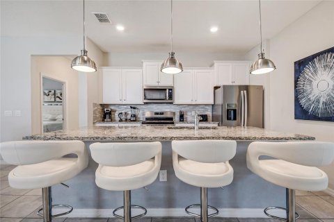 Villa ou maison à vendre à Davenport, Floride: 7 chambres, 313.08 m2 № 2424304 - photo 11