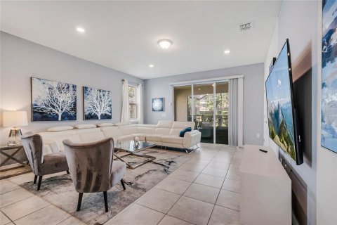 Villa ou maison à vendre à Davenport, Floride: 7 chambres, 313.08 m2 № 2424304 - photo 15