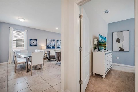 Villa ou maison à vendre à Davenport, Floride: 7 chambres, 313.08 m2 № 2424304 - photo 19
