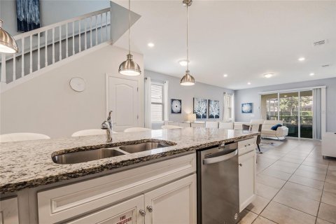 Villa ou maison à vendre à Davenport, Floride: 7 chambres, 313.08 m2 № 2424304 - photo 9