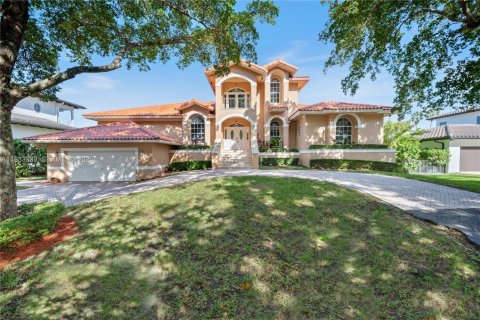 Casa en Coral Gables, Florida 5 dormitorios, 345.88 m2 № 1991389