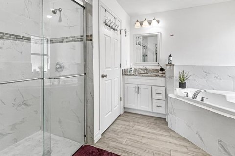 Купить виллу или дом в Лихай-Эйкерс, Флорида 11 комнат, 200.95м2, № 2145473 - фото 9