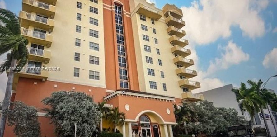 Condo à Miami, Floride, 2 chambres  № 2051478
