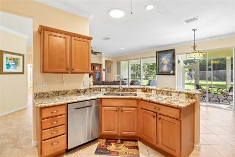 Villa ou maison à vendre à Summerfield, Floride: 3 chambres, 181.9 m2 № 2429119 - photo 11