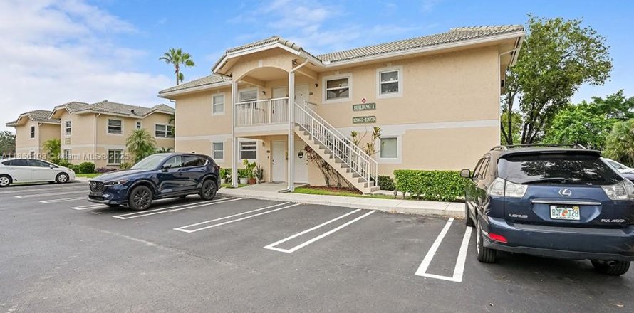 Condo à Coral Springs, Floride, 2 chambres № 1895271