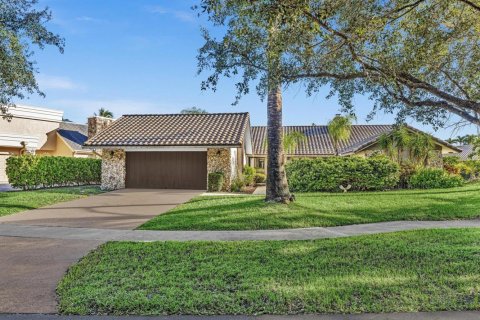 Villa ou maison à Boca Raton, Floride 3 chambres, 235.23 m2 № 2390195