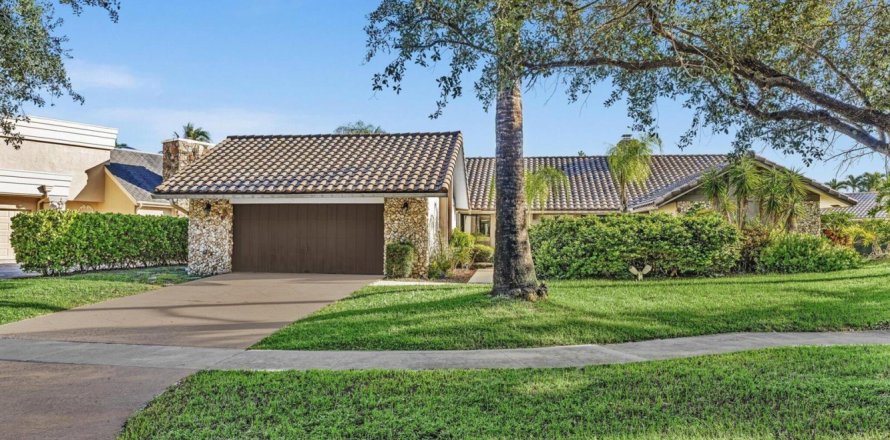 Villa ou maison à Boca Raton, Floride 3 chambres, 235.23 m2 № 2390195