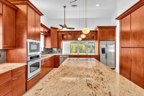 Villa ou maison à vendre à Boca Raton, Floride: 3 chambres, 235.23 m2 № 2390195 - photo 25