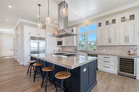 House in Longboat Key, Florida 5 bedrooms, 426.51 sq.m. № 1750773 - photo 24