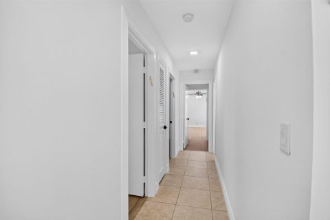 Villa ou maison à vendre à Boca Raton, Floride: 3 chambres, 163.69 m2 № 2401700 - photo 25