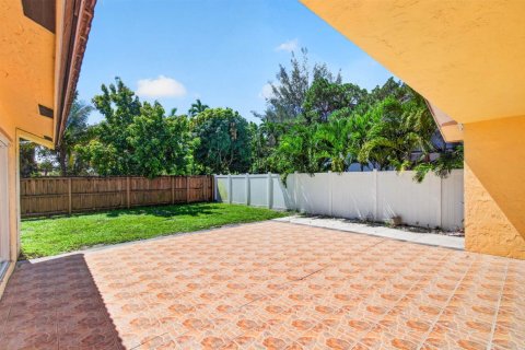 Villa ou maison à vendre à Boca Raton, Floride: 3 chambres, 163.69 m2 № 2401700 - photo 12