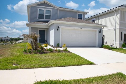 Casa en Davenport, Florida 4 dormitorios, 205.96 m2 № 2103583