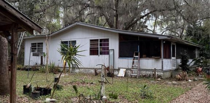 Immobilier commercial à Homosassa, Floride 3 chambres, 251.21 m2 № 2105933