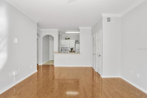 Condo in Clearwater, Florida, 1 bedroom  № 2102547 - photo 17