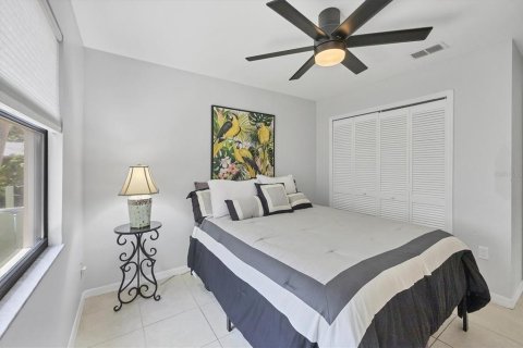 Villa ou maison à vendre à Sarasota, Floride: 3 chambres, 167.41 m2 № 1725279 - photo 27