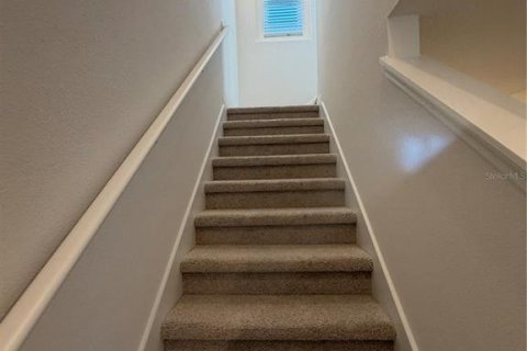 Villa ou maison à louer à Haines City, Floride: 4 chambres, 221.76 m2 № 2433726 - photo 10