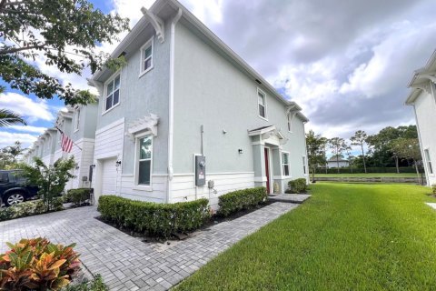 Touwnhouse à vendre à Lake Worth, Floride: 3 chambres, 166.85 m2 № 2078089 - photo 4