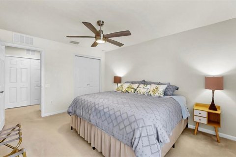 Condo in Riverview, Florida, 2 bedrooms  № 1591539 - photo 16