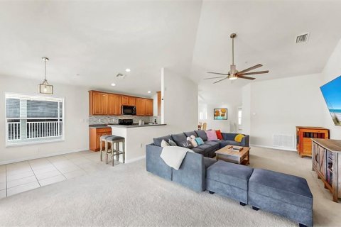 Condo in Riverview, Florida, 2 bedrooms  № 1591539 - photo 11