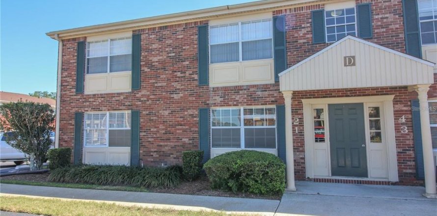 Condo in Lakeland, Florida, 2 bedrooms  № 1723690