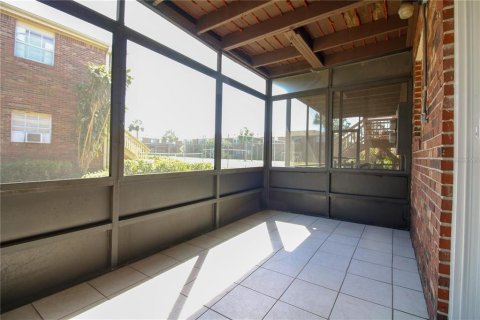 Condo in Lakeland, Florida, 2 bedrooms  № 1723690 - photo 14