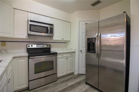 Condo in Lakeland, Florida, 2 bedrooms  № 1723690 - photo 7