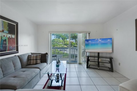 Condominio en venta en Miami, Florida, 2 dormitorios, 74.69 m2 № 1800906 - foto 9