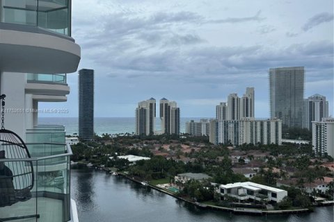 Condo in Aventura, Florida, 2 bedrooms  № 1863018 - photo 30