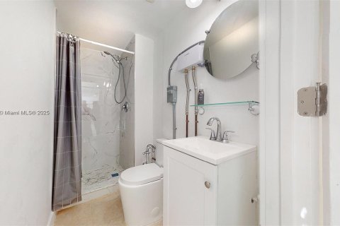 Casa en alquiler en Homestead, Florida, 5 dormitorios, 156.26 m2 № 1956489 - foto 18