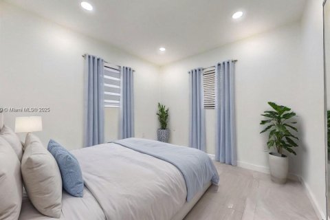 Casa en alquiler en Homestead, Florida, 5 dormitorios, 156.26 m2 № 1956489 - foto 12