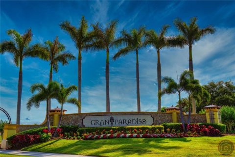 Condo in Venice, Florida, 3 bedrooms № 2197133 - photo 4