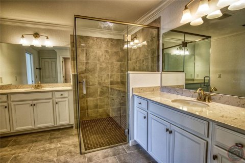 Condo in Venice, Florida, 3 bedrooms № 2197133 - photo 27
