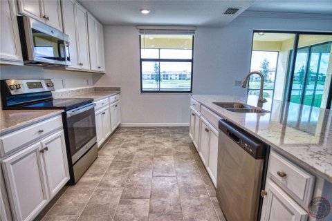 Condo in Venice, Florida, 3 bedrooms № 2197133 - photo 14