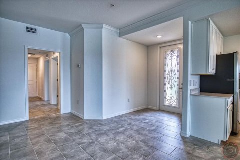Condo in Venice, Florida, 3 bedrooms № 2197133 - photo 8